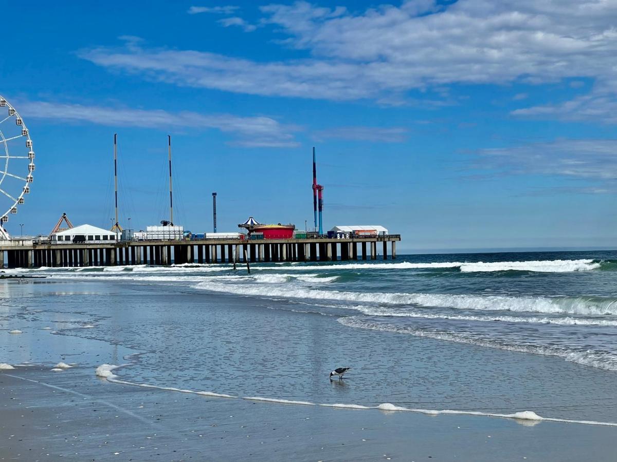 3 Bedrooms, Boardwalk Duplex Beachblock Home! Atlantic City Exterior foto